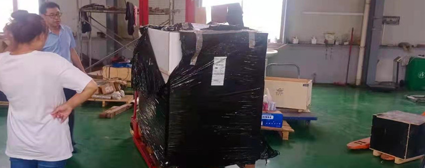 意大利注塑机配件上；；；；∪肟谇骞